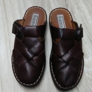 Basswood leather sandal